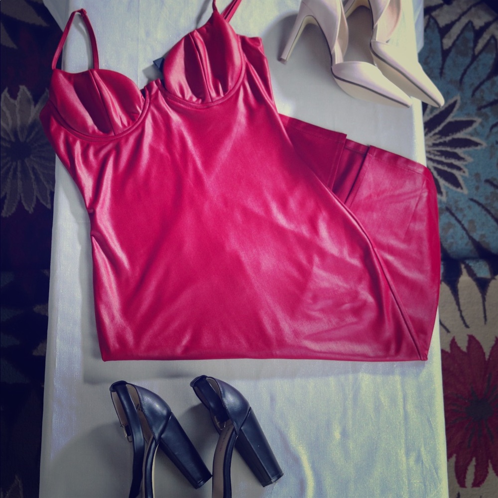 Windsor Red Bodycon Dress